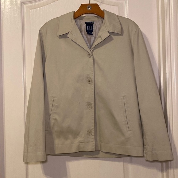 GAP Jackets & Blazers - Gap Vintage Women’s Beige / Tan Blazer Suit Jacket Separate Size 6 EUC